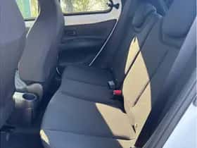 Toyota Aygo X (2025) thumbnail 10