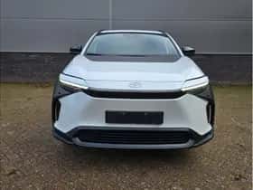 Toyota bZ4X thumbnail 11