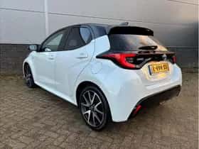 Toyota Yaris (2021) thumbnail 8