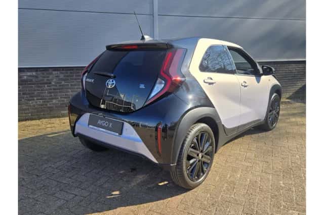 Toyota Aygo X (2025) thumbnail 2