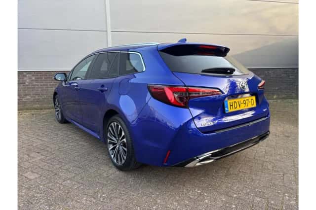 Toyota Corolla (2025) thumbnail 5
