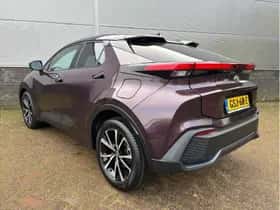 Toyota C-HR thumbnail 9