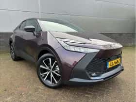Toyota C-HR thumbnail 10