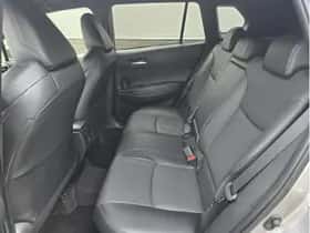 Toyota Corolla thumbnail 8
