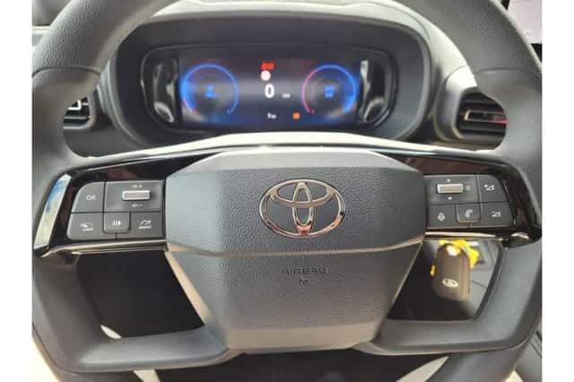 Toyota Proace (2024) thumbnail 3
