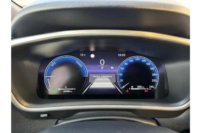 Toyota Corolla (2025) thumbnail 3