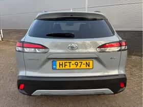 Toyota Corolla thumbnail 5