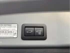 Toyota Corolla thumbnail 8