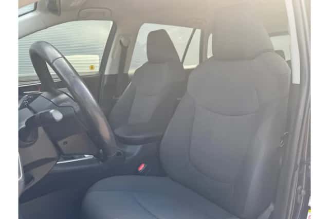 Toyota RAV4 (2019) thumbnail 5