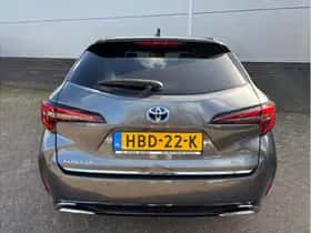 Toyota Corolla thumbnail 5