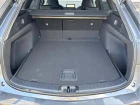 Toyota Corolla thumbnail 6