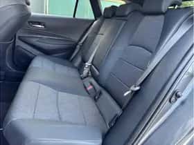 Toyota Corolla thumbnail 8