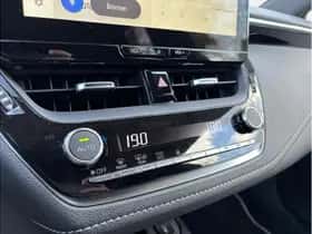 Toyota Corolla thumbnail 10