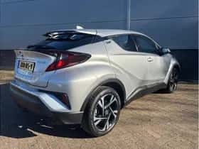 Toyota C-HR (2023) thumbnail 12