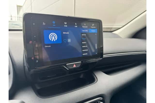 Toyota Yaris (2025) thumbnail 6