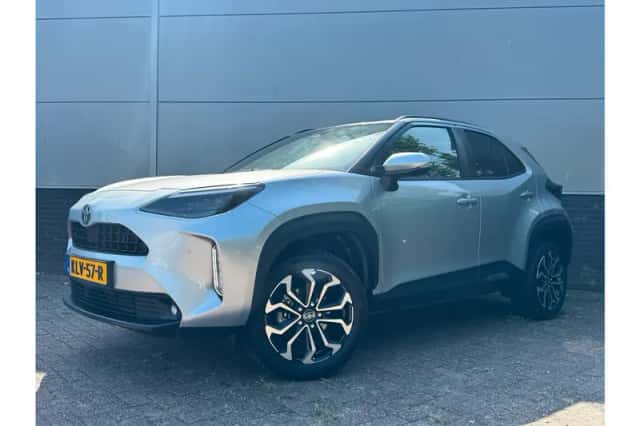 Toyota Yaris Cross (2025) thumbnail 1