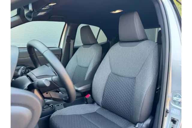 Toyota Yaris Cross (2025) thumbnail 5