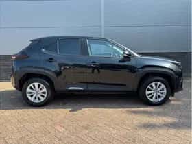Toyota Yaris Cross (2024) thumbnail 17