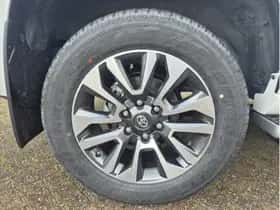 Toyota Land Cruiser thumbnail 15
