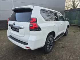 Toyota Land Cruiser (2024) thumbnail 16