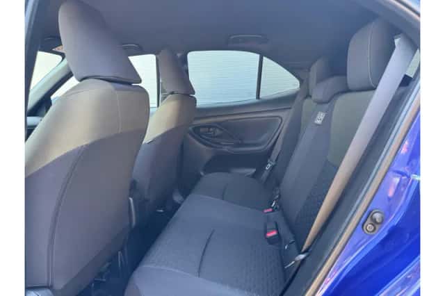 Toyota Yaris Cross (2024) thumbnail 6