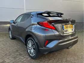 Toyota C-HR (2023) thumbnail 6