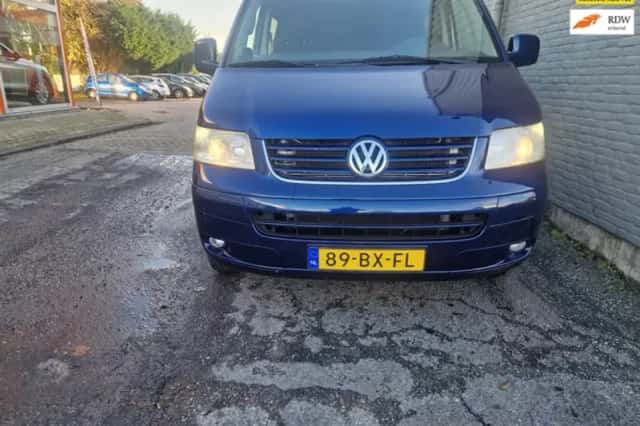 Volkswagen Transporter (2006) thumbnail 1