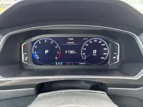 Volkswagen Tiguan (2021) thumbnail 11