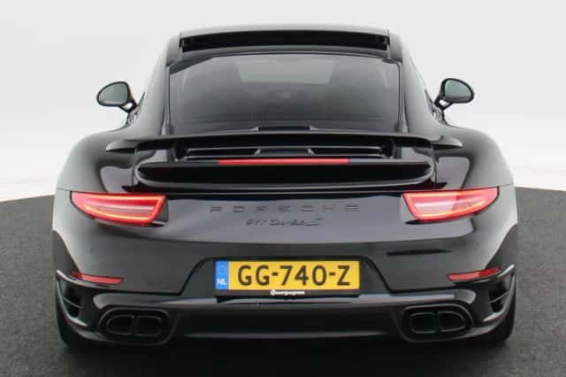 Porsche 911 (2015) thumbnail 6