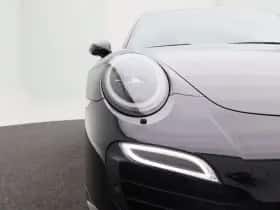 Porsche 911 thumbnail 9