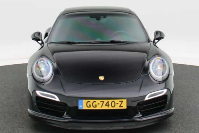 Porsche 911 (2015) thumbnail 5