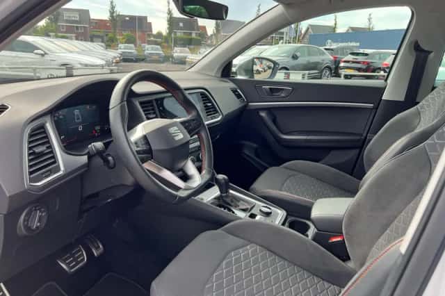 SEAT Ateca (2023) thumbnail 11
