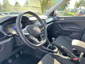 Volkswagen T-Cross (2023) thumbnail 6