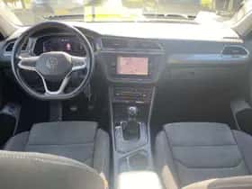 Volkswagen Tiguan (2022) thumbnail 6