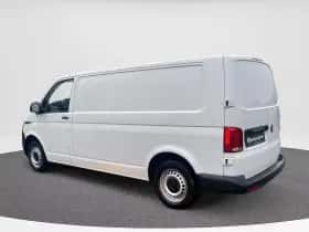 Volkswagen Transporter (2021) thumbnail 2