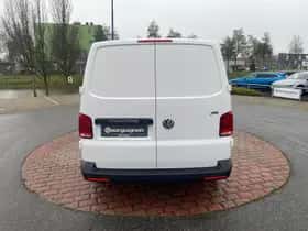 Volkswagen Transporter (2021) thumbnail 8