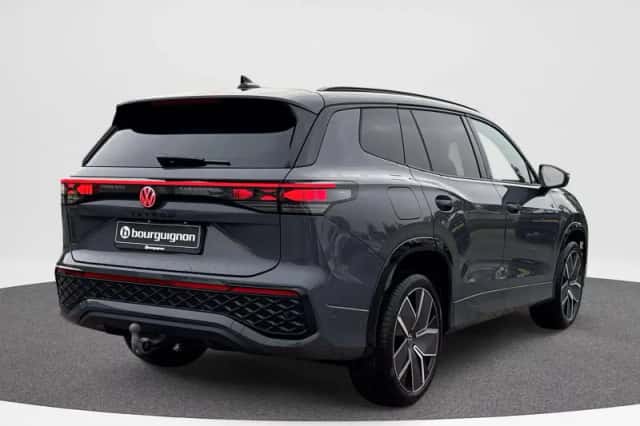 Volkswagen Tayron (2025) thumbnail 2