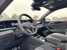 Volkswagen Tayron (2025) thumbnail 6