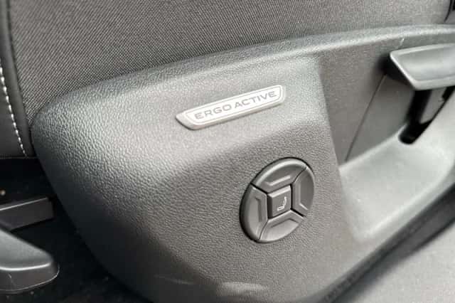 Volkswagen Tayron (2025) thumbnail 8