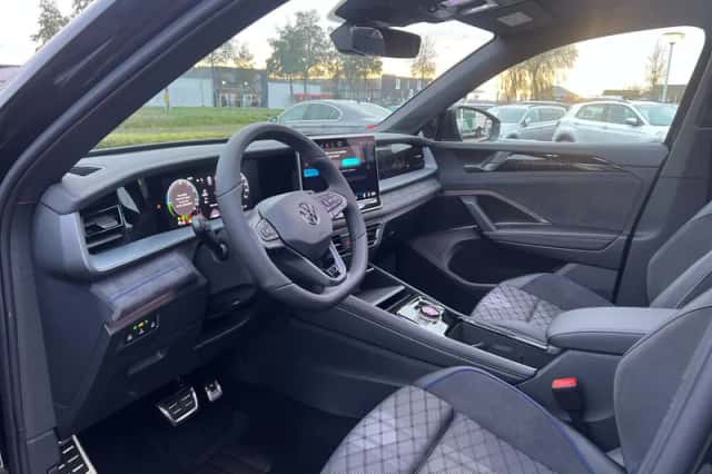 Volkswagen Tayron (2025) thumbnail 13