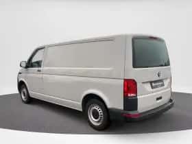 Volkswagen Transporter (2021) thumbnail 2
