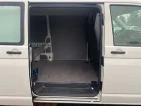 Volkswagen Transporter (2021) thumbnail 13