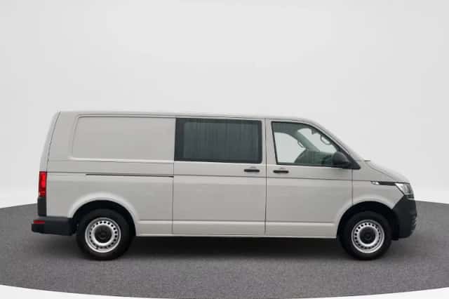 Volkswagen Transporter (2021) thumbnail 4