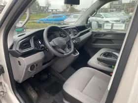 Volkswagen Transporter (2021) thumbnail 6