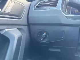 Volkswagen Tiguan (2020) thumbnail 25