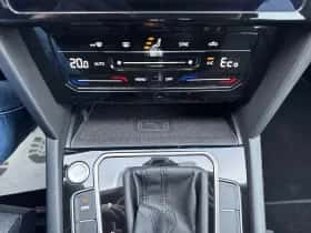 Volkswagen Passat (2022) thumbnail 23