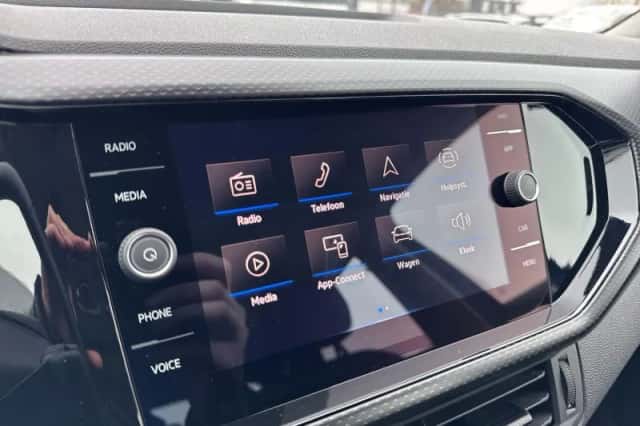 Volkswagen T-Cross (2023) thumbnail 11