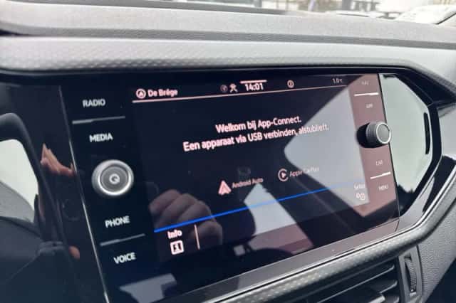 Volkswagen T-Cross (2023) thumbnail 14