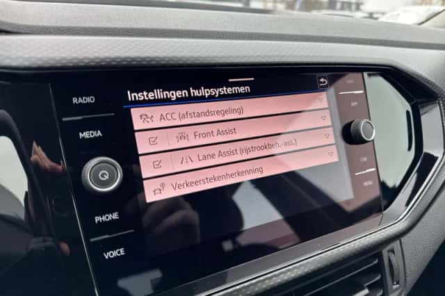 Volkswagen T-Cross (2023) thumbnail 15