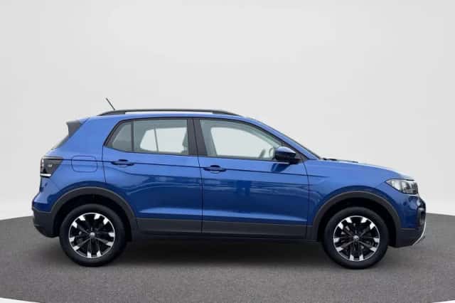 Volkswagen T-Cross (2023) thumbnail 4